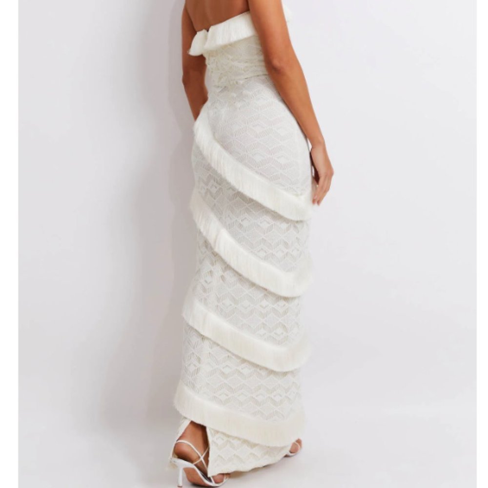 NWT PatBO White Crochet Strapless Fringe Trim Maxi Size 2 - Picture 3 of 8